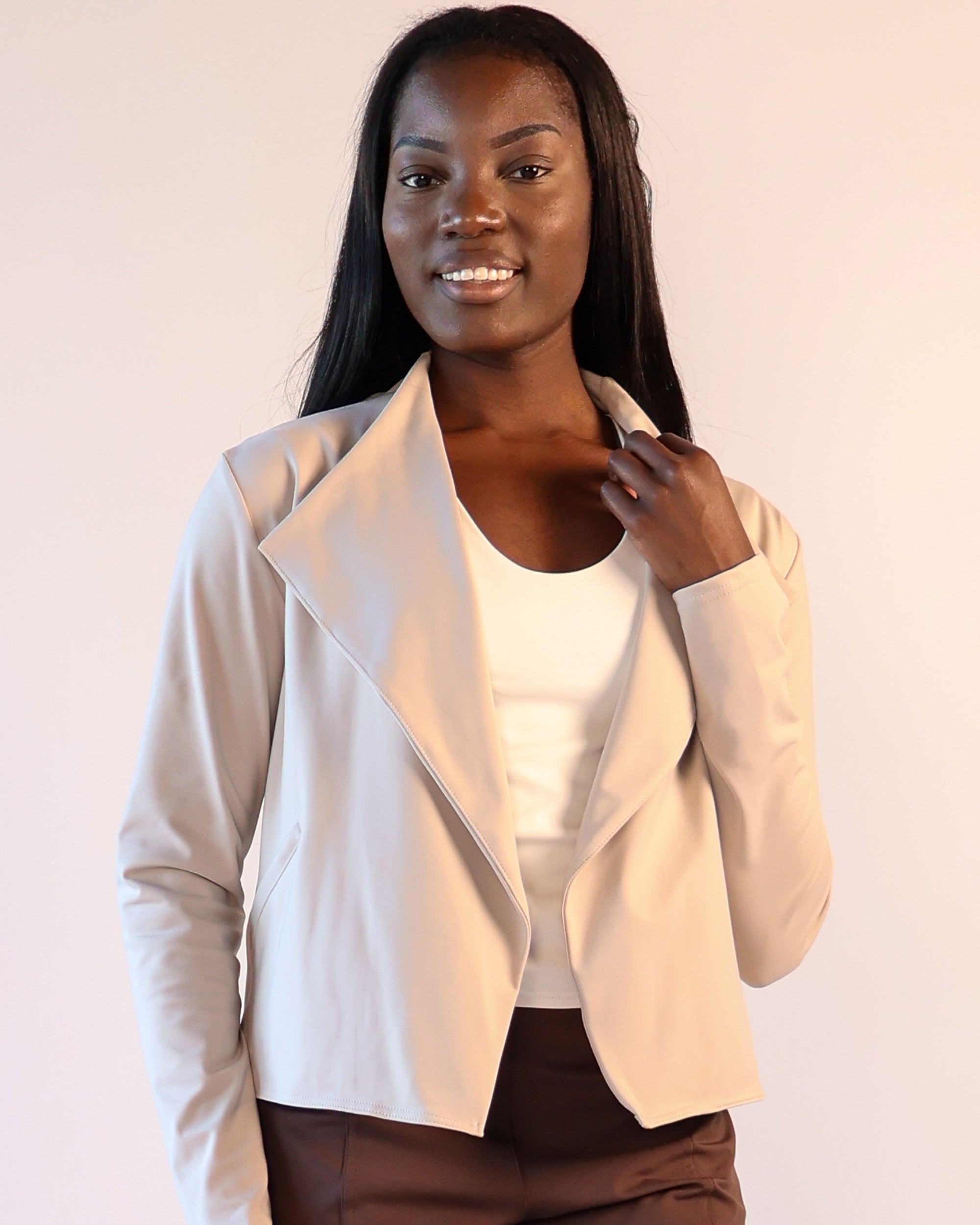 Versatile Jackets & Vests – Wear & Roam