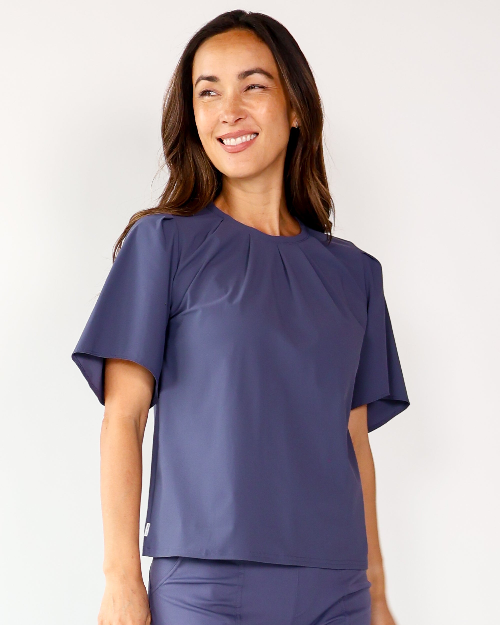 On-the-Go Travel Tee in Toronto Blue | Wear & Roam
